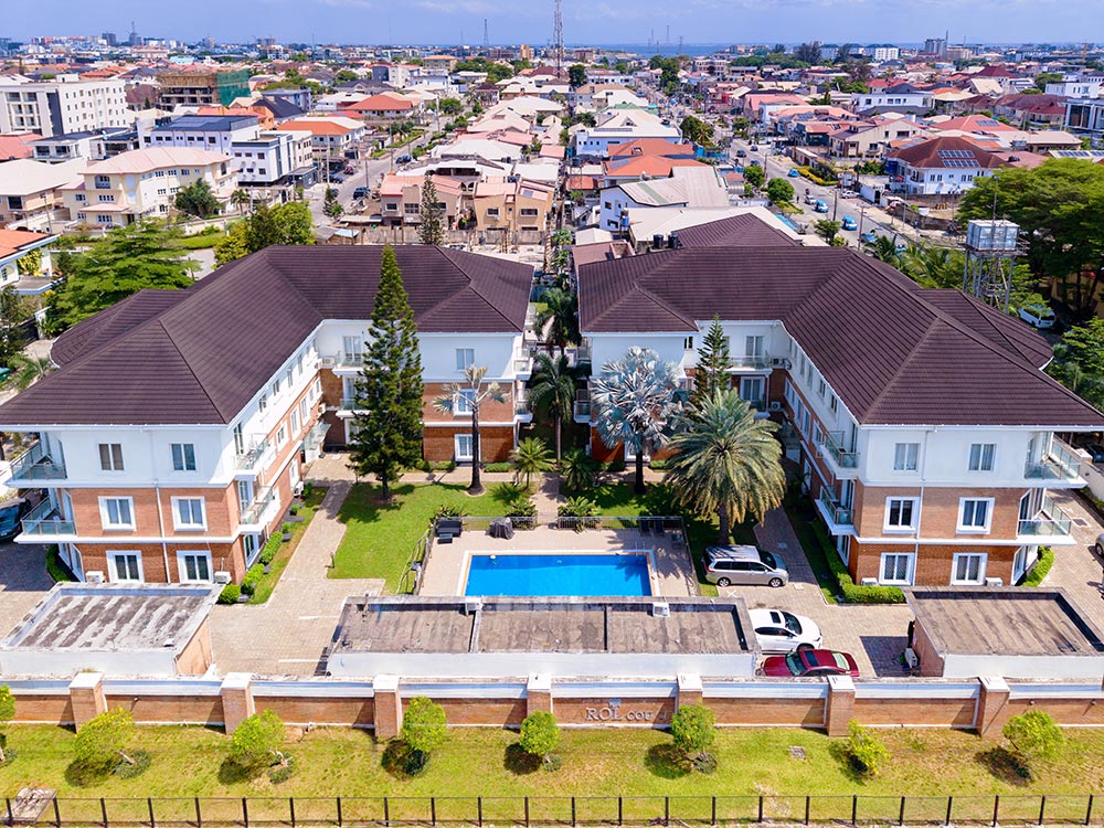 CAROL-COURT-FRONT-VIEW